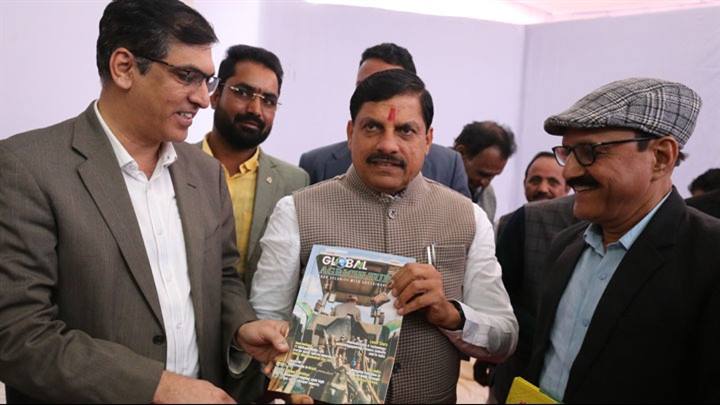 मुख्यमंत्री डॉ. यादव ने कृषक जगत समूह की वार्षिक डायरी का किया विमोचन